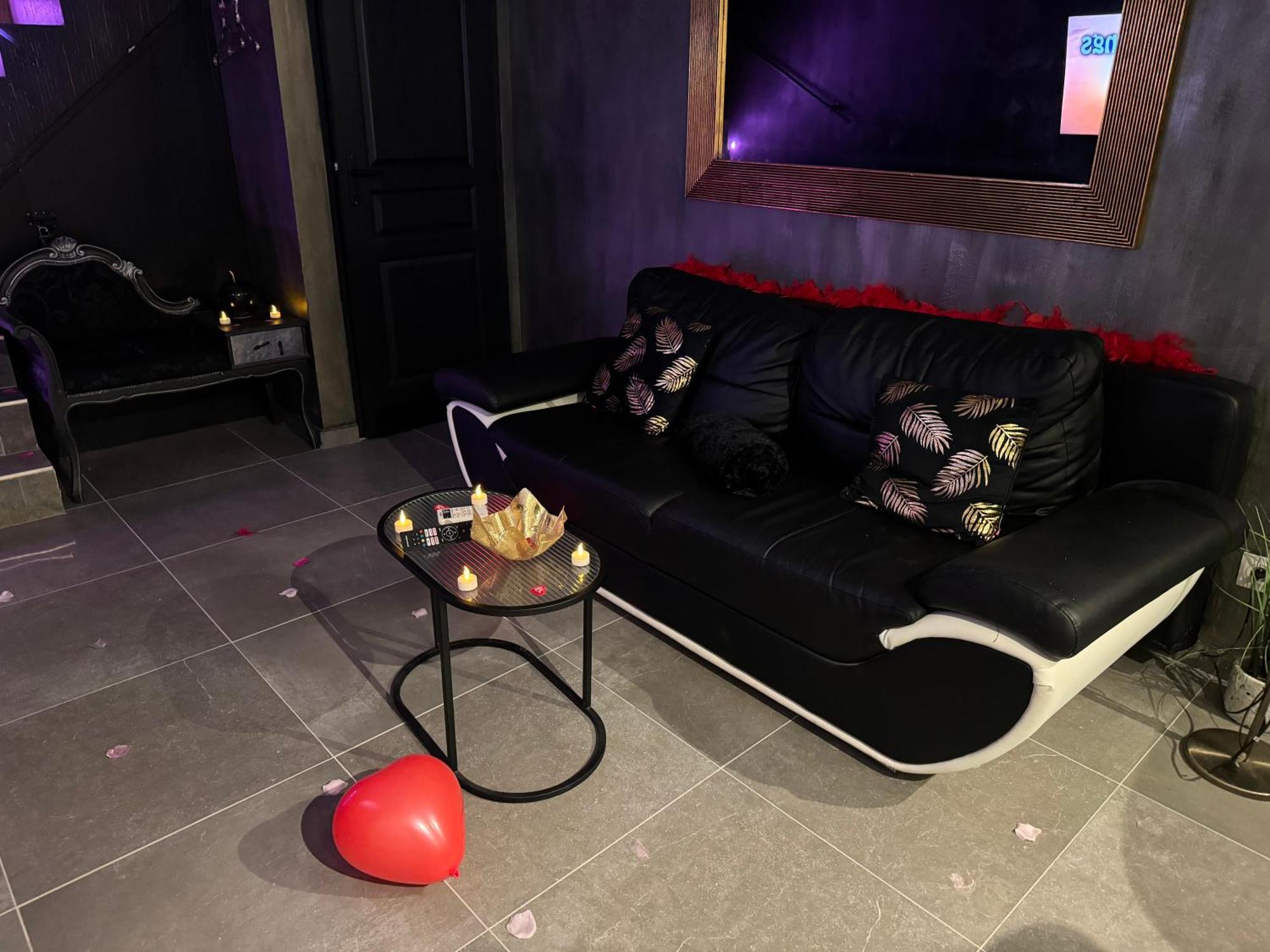 13 Nuances De Grey Jacuzzi Villa Марсилия Екстериор снимка
