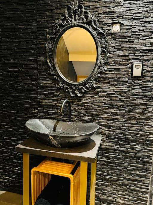 13 Nuances De Grey Jacuzzi Villa Марсилия Екстериор снимка